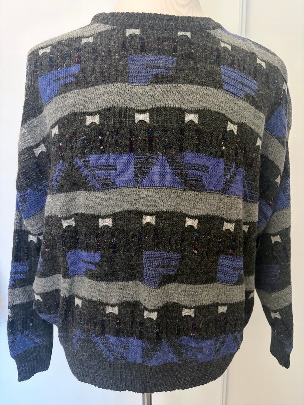 Italy Pronto Uomo Gray & Blue Geometric Crewneck Sweater